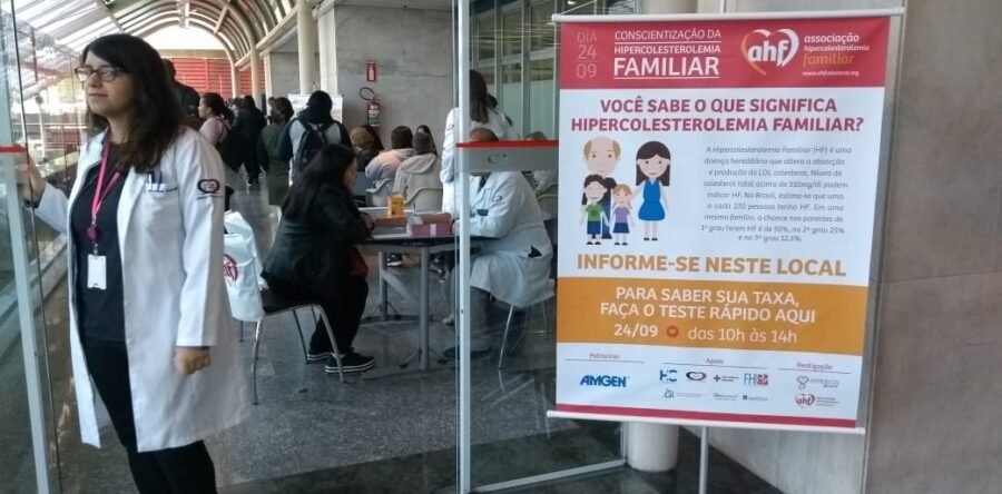 Teste rápido e orientações sobre o colesterol alto genético marcaram ação da AHF